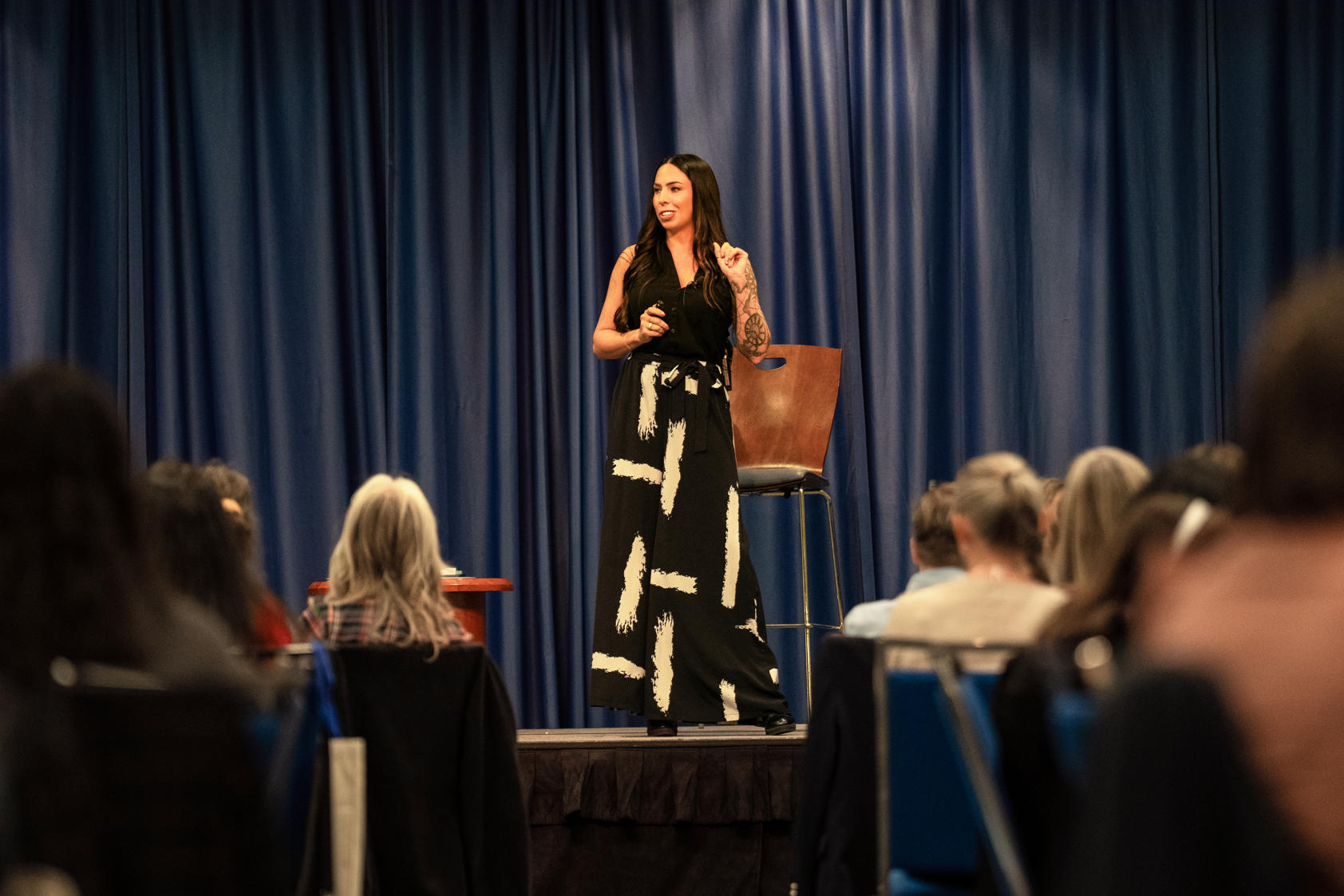 Hillary Seiler delivering her Train Your Money keynote